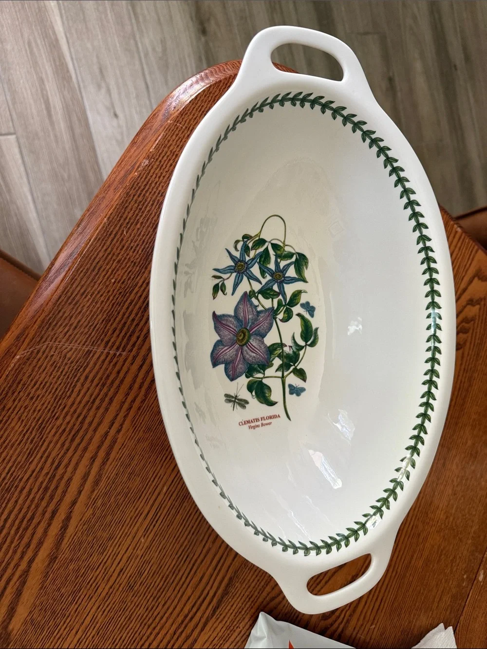Oval casserole dish
